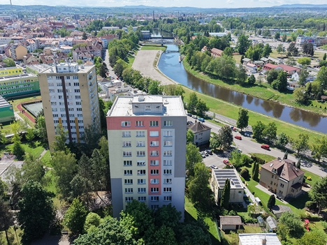 Prodej bytu 3+1 se šatnou a balkonem, ulice Kubatova.
