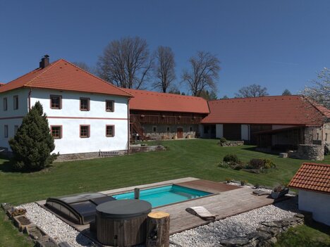 Farma Náhlov by SORENT – prostor pro ty, kteří už nespěchají...