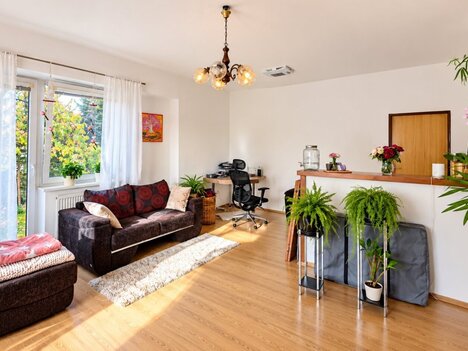 Byt 3+1  kryté parkovací stání,  pozemek 522 m²